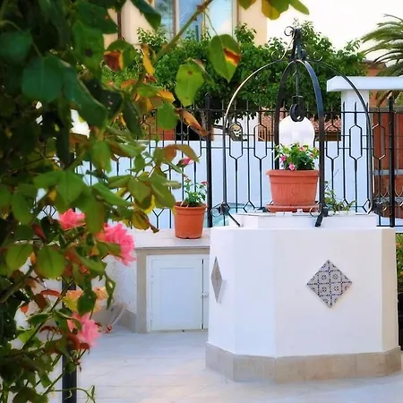 فندق مبيت وإفطار Achibea
