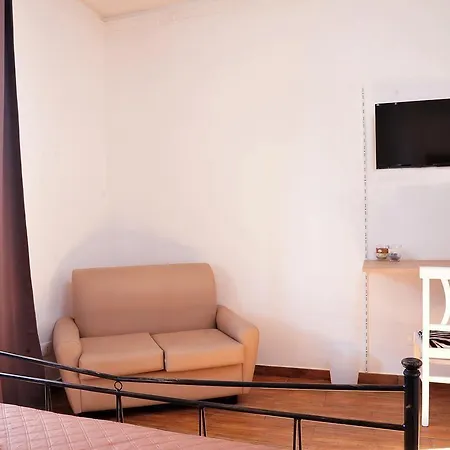 Bed & Breakfast Achibea 4*