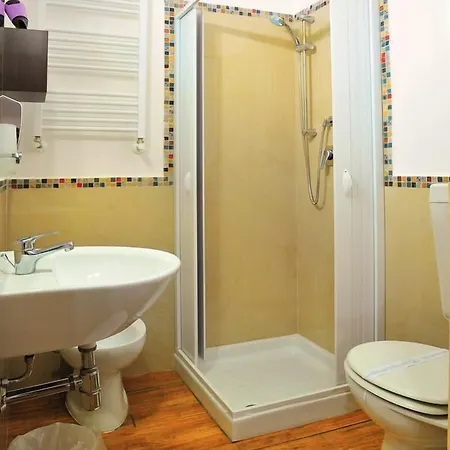 Achibea Bed & Breakfast 4*