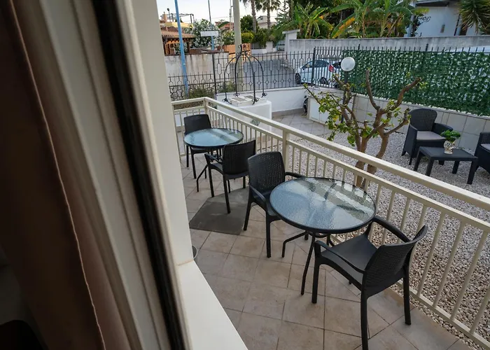 Bed and breakfast Achibea 4*